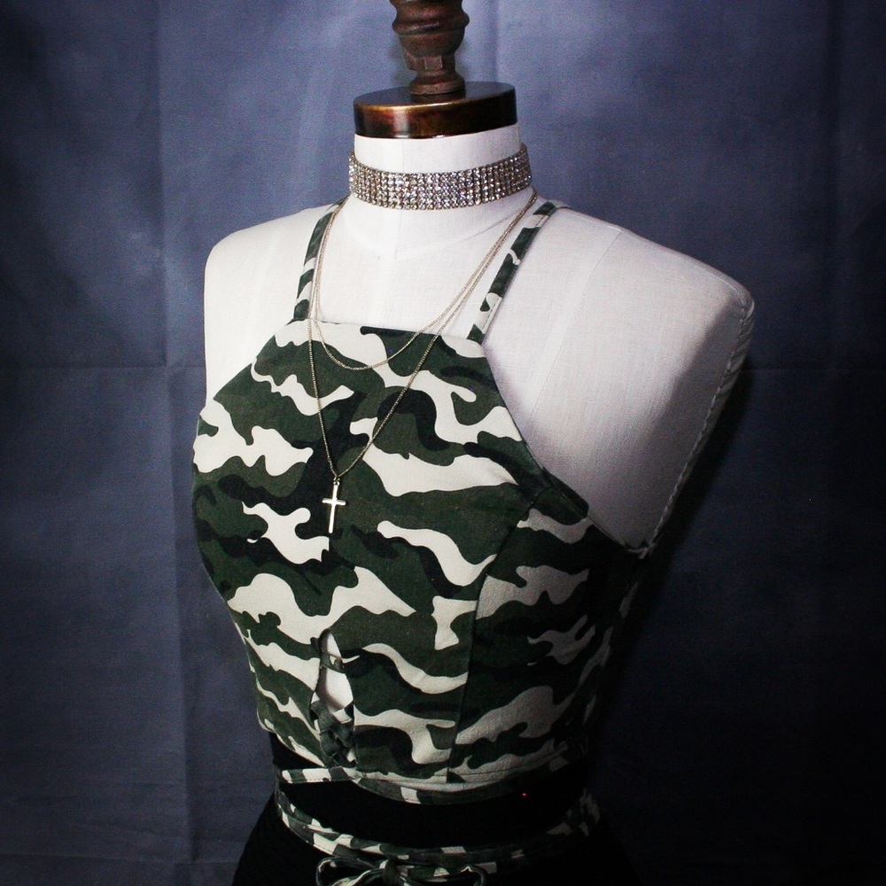 Sergeant Jane Crop Top - Picture 2 of 8